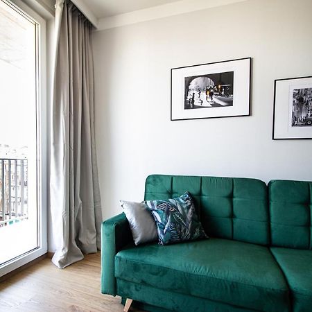 Patio Praga Metro Apartment Warszawa Eksteriør billede